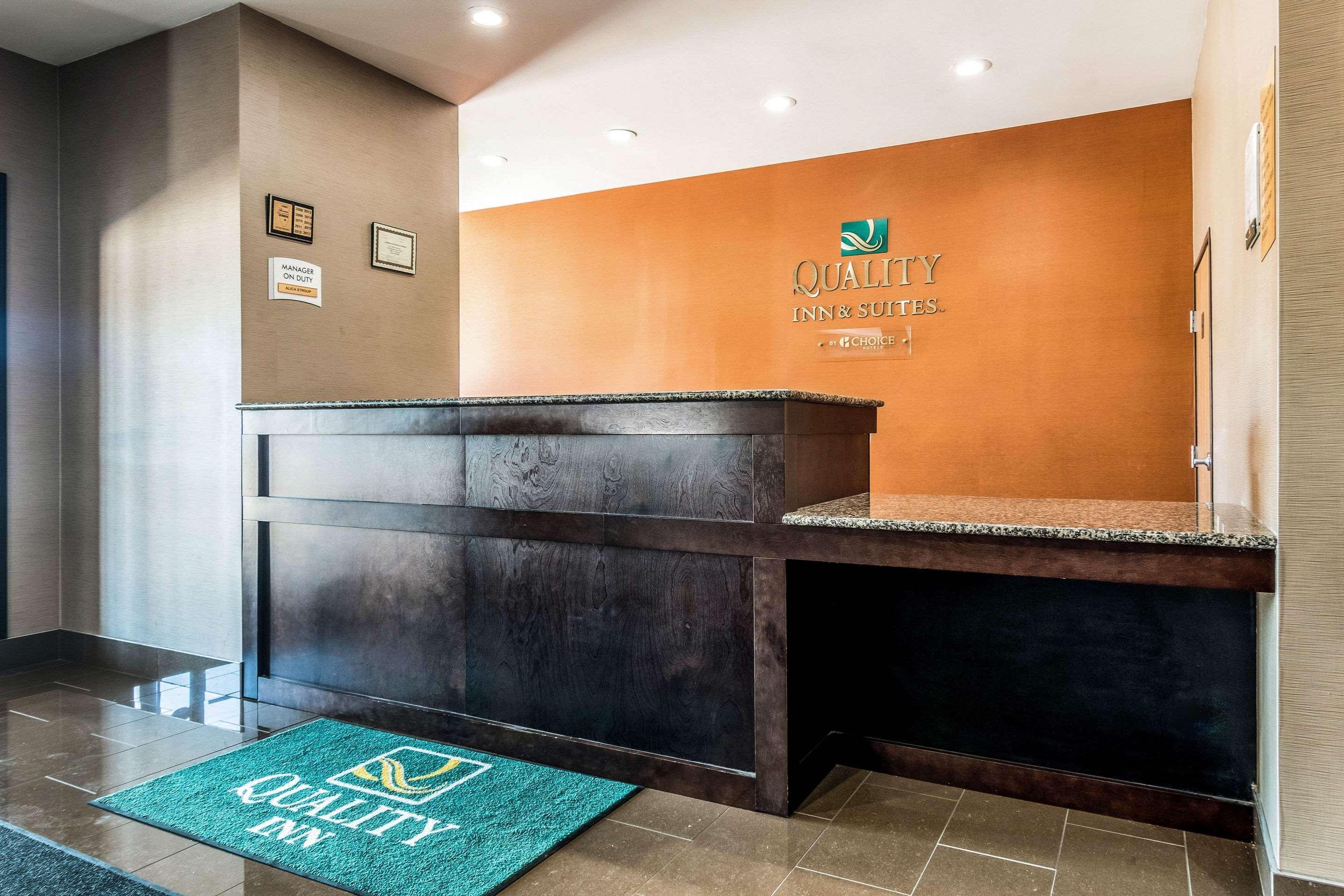 Quality Inn & Suites Salem Near I-57 Extérieur photo